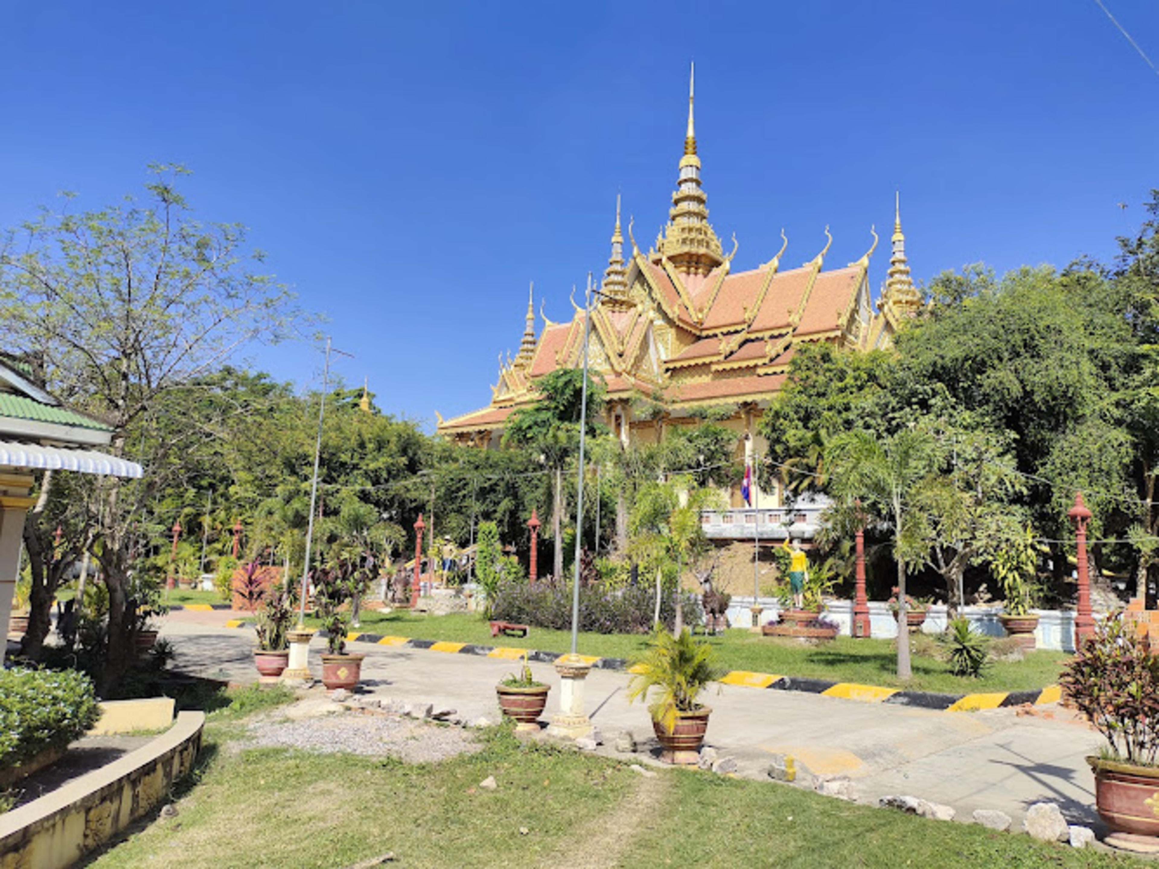 Wat Samrong Knong