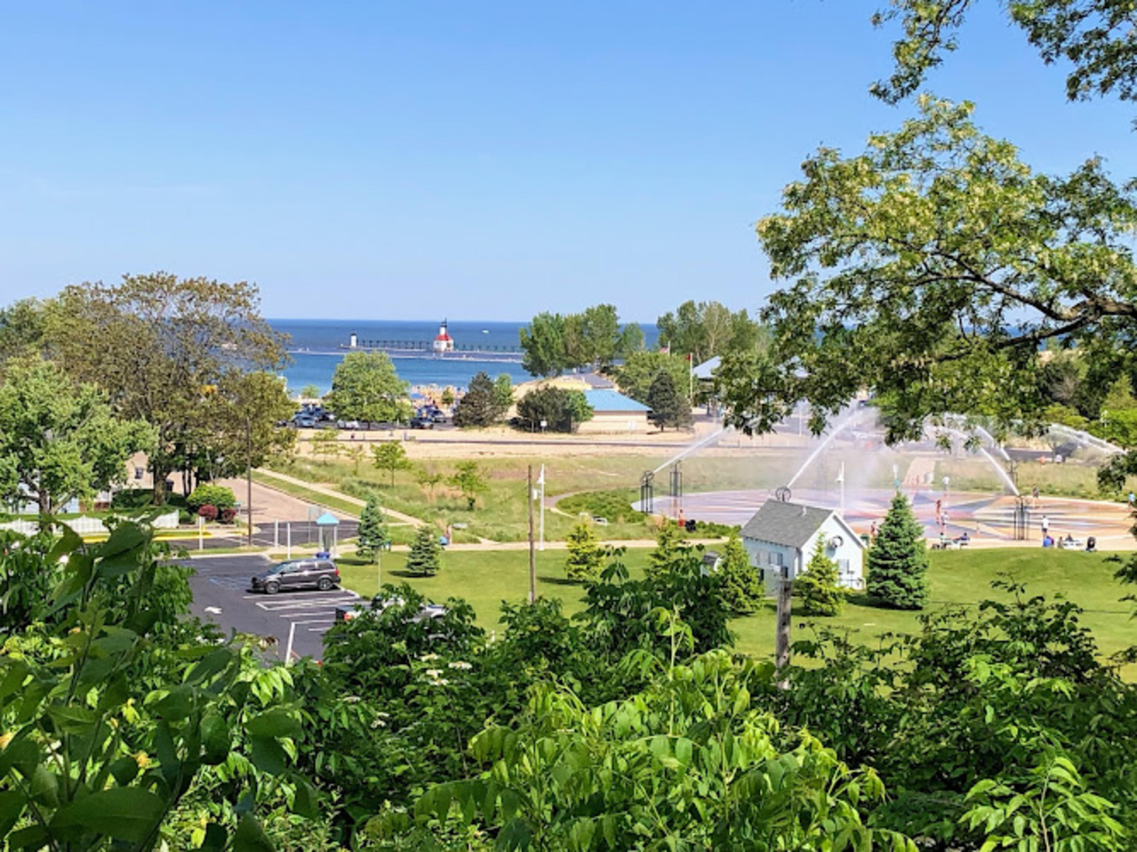 Lake Bluff Park