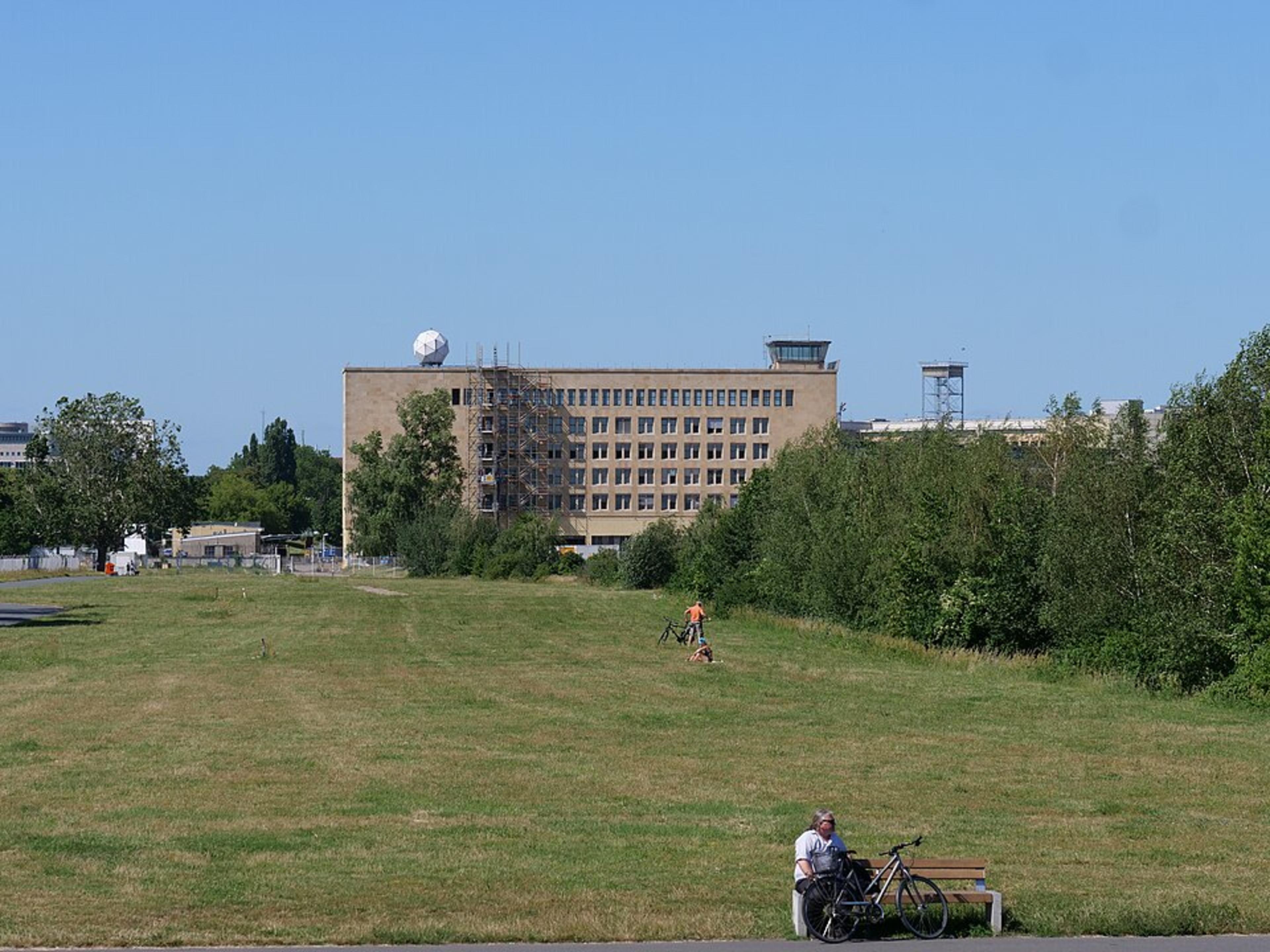 Tempelhofer Feld