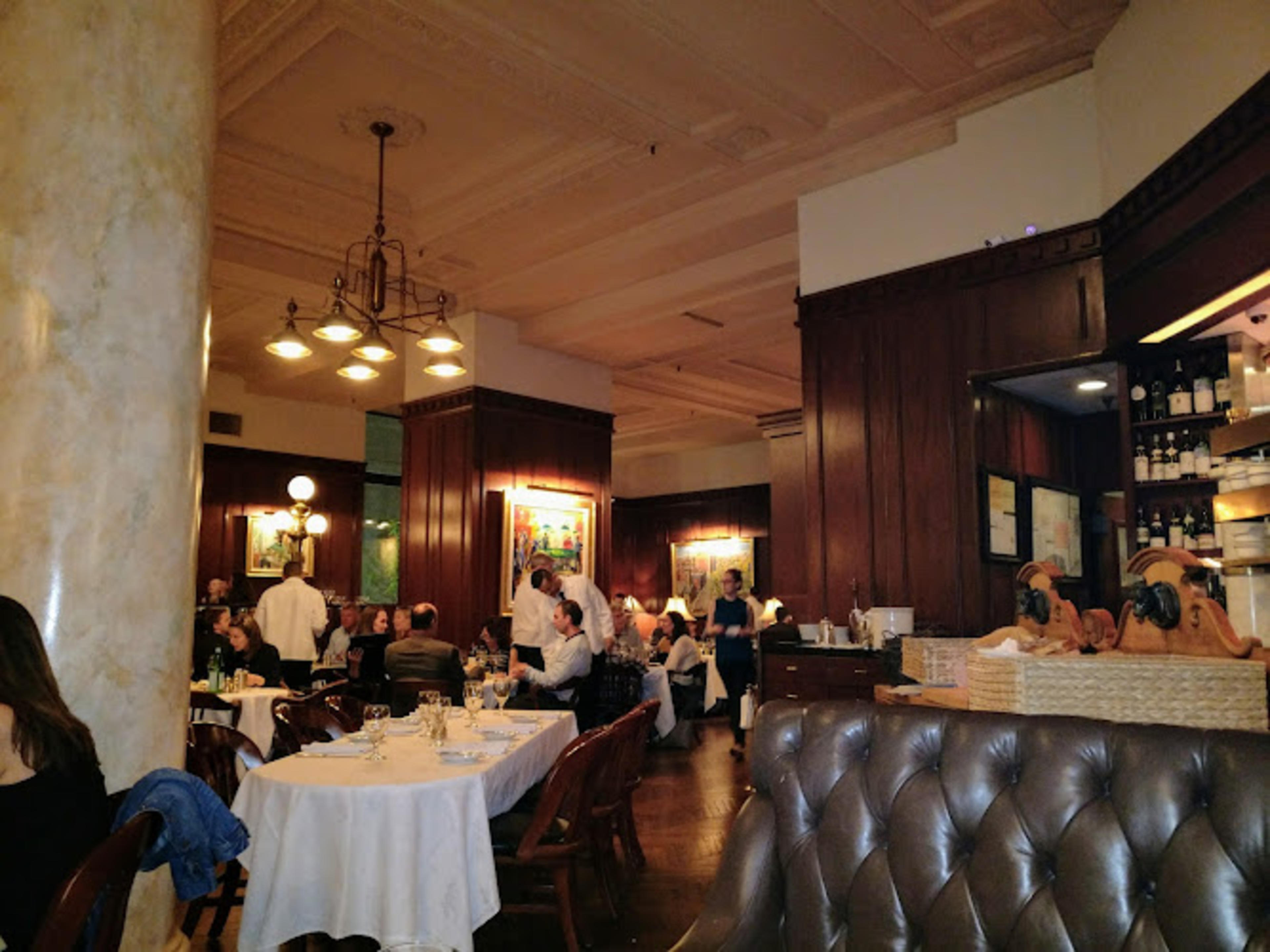 Grill 23 & Bar
