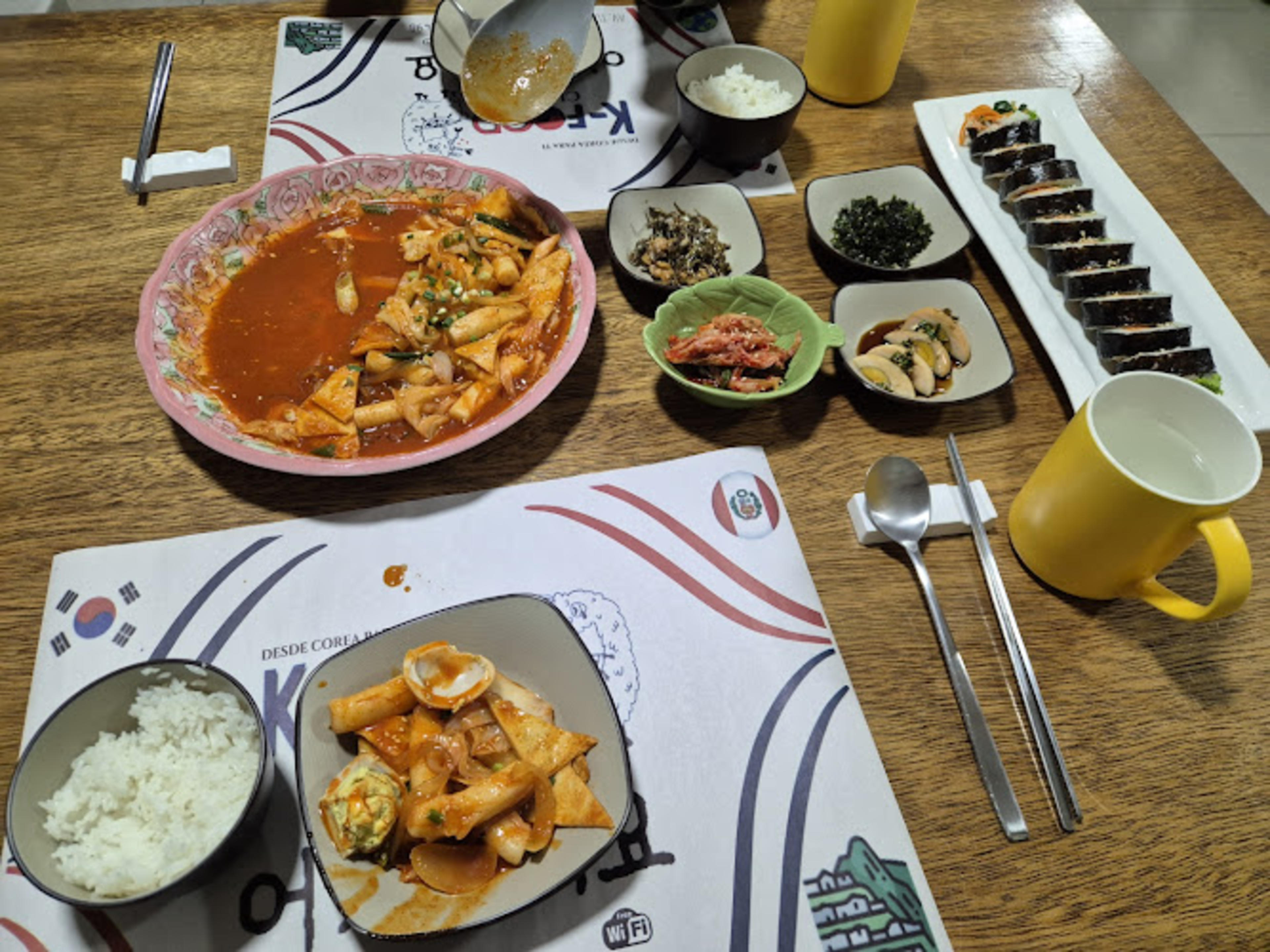 Kfood Cusco, Restaurant