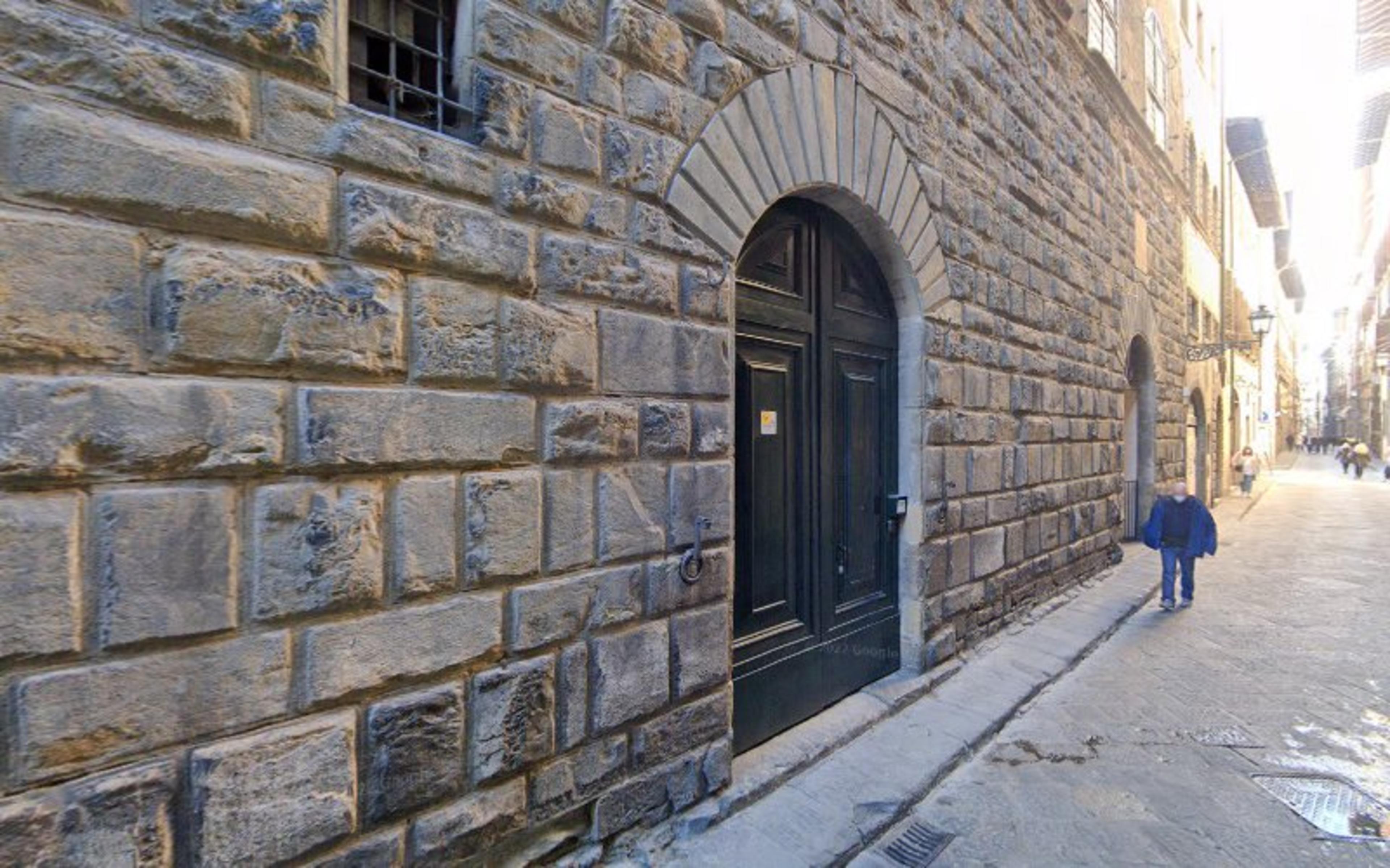 Palazzo degli Alessandri, XV sec.