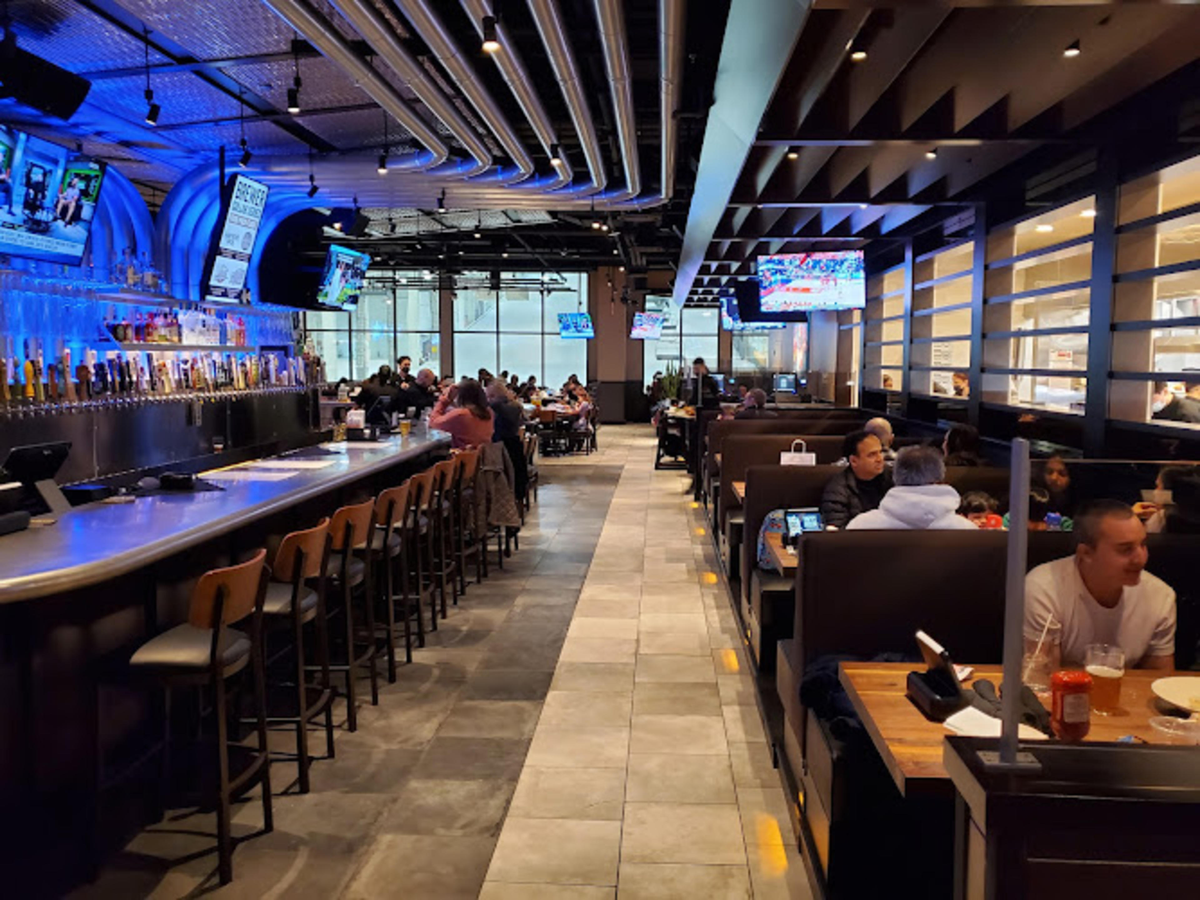 Yard House