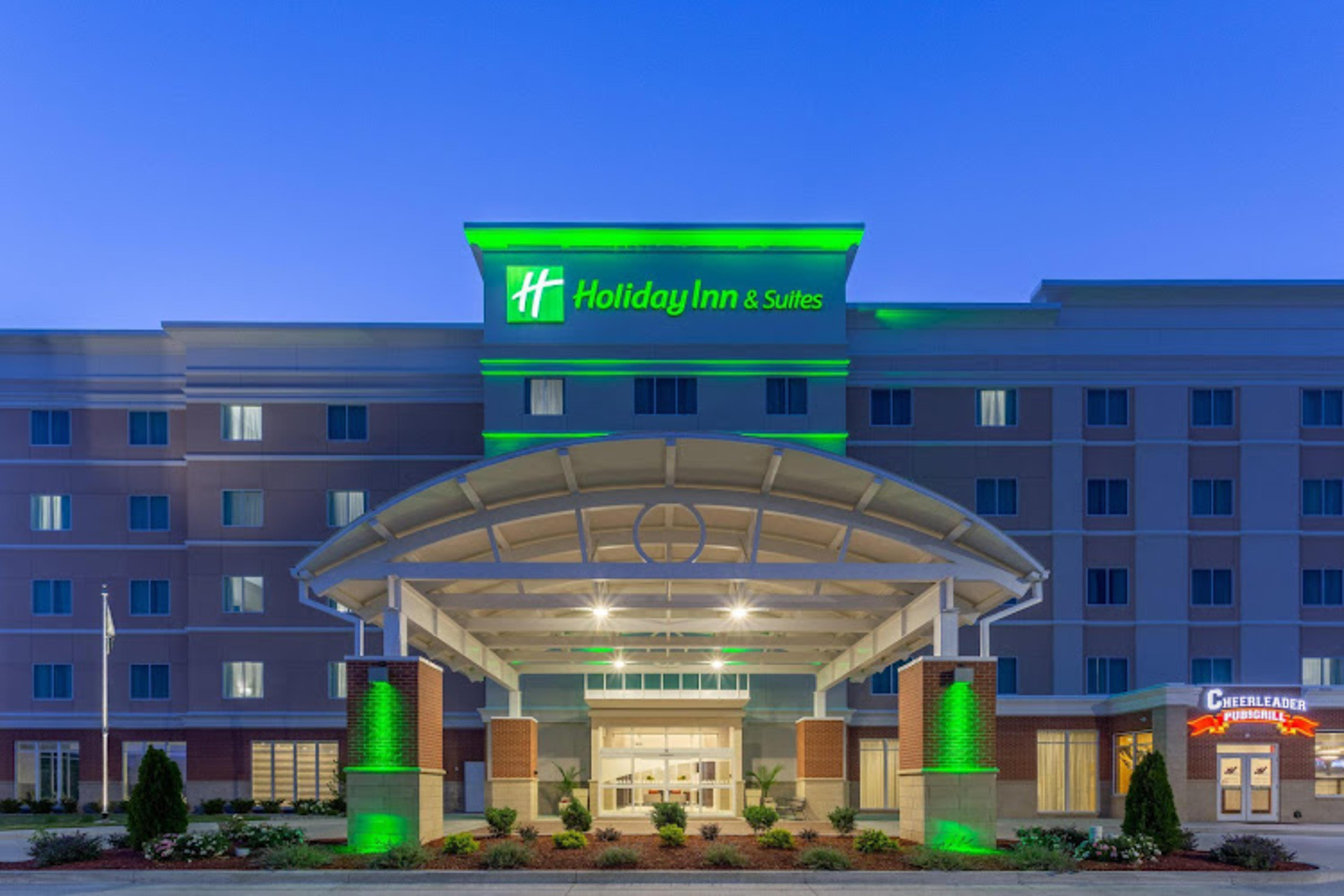 Holiday Inn & Suites Jefferson City, an IHG Hotel