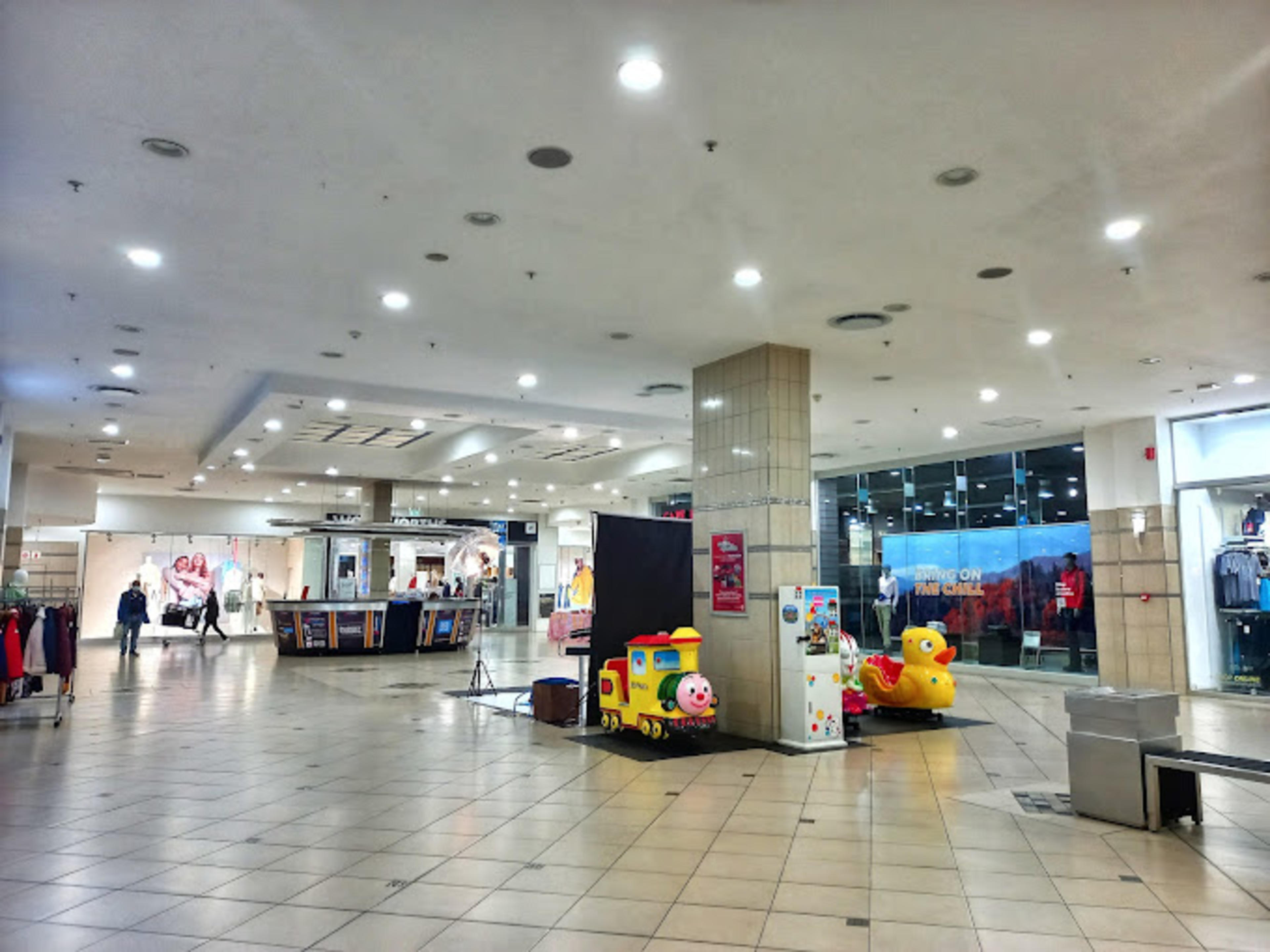 Killarney Mall