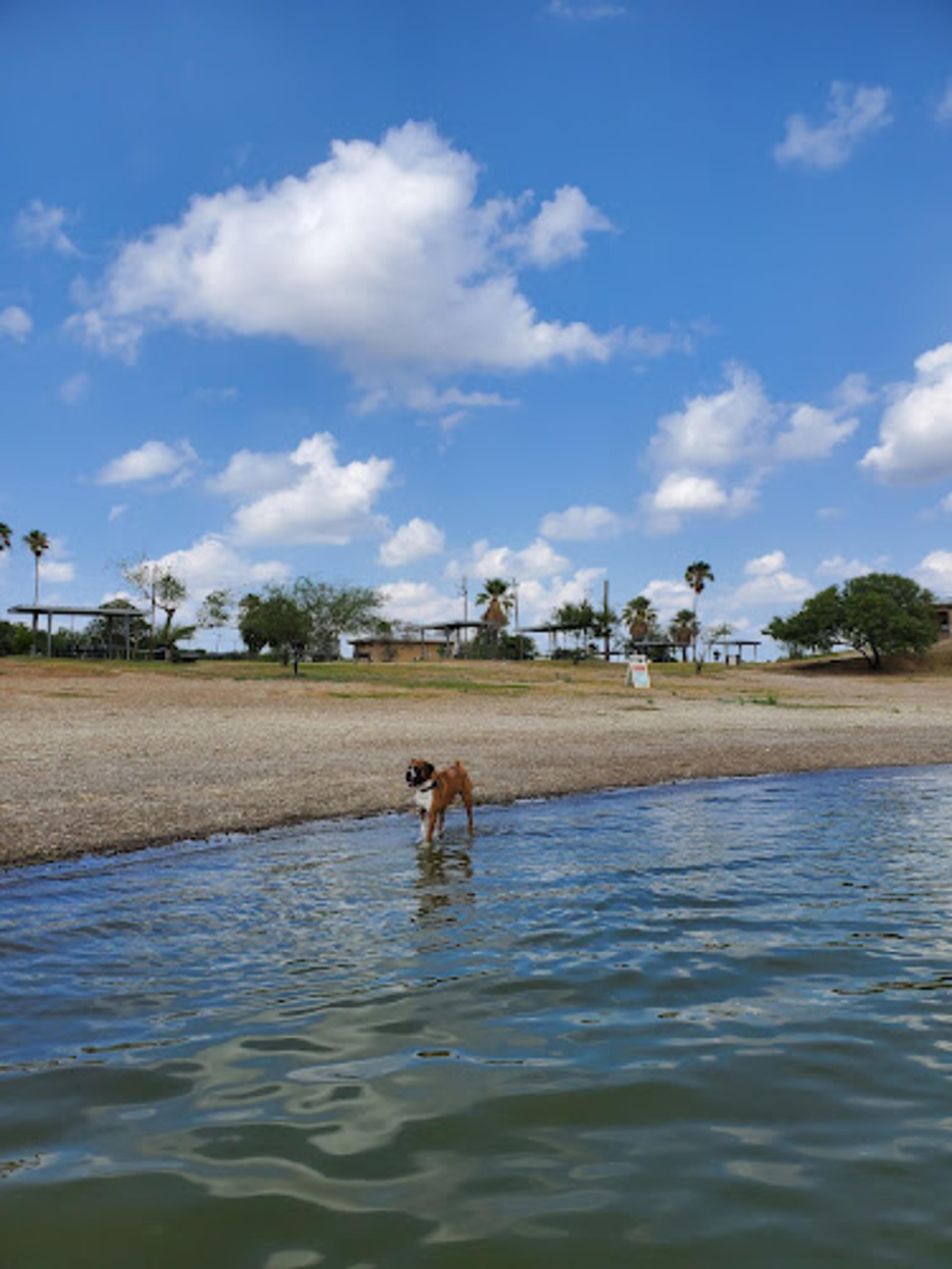 Lake Casa Blanca International State Park