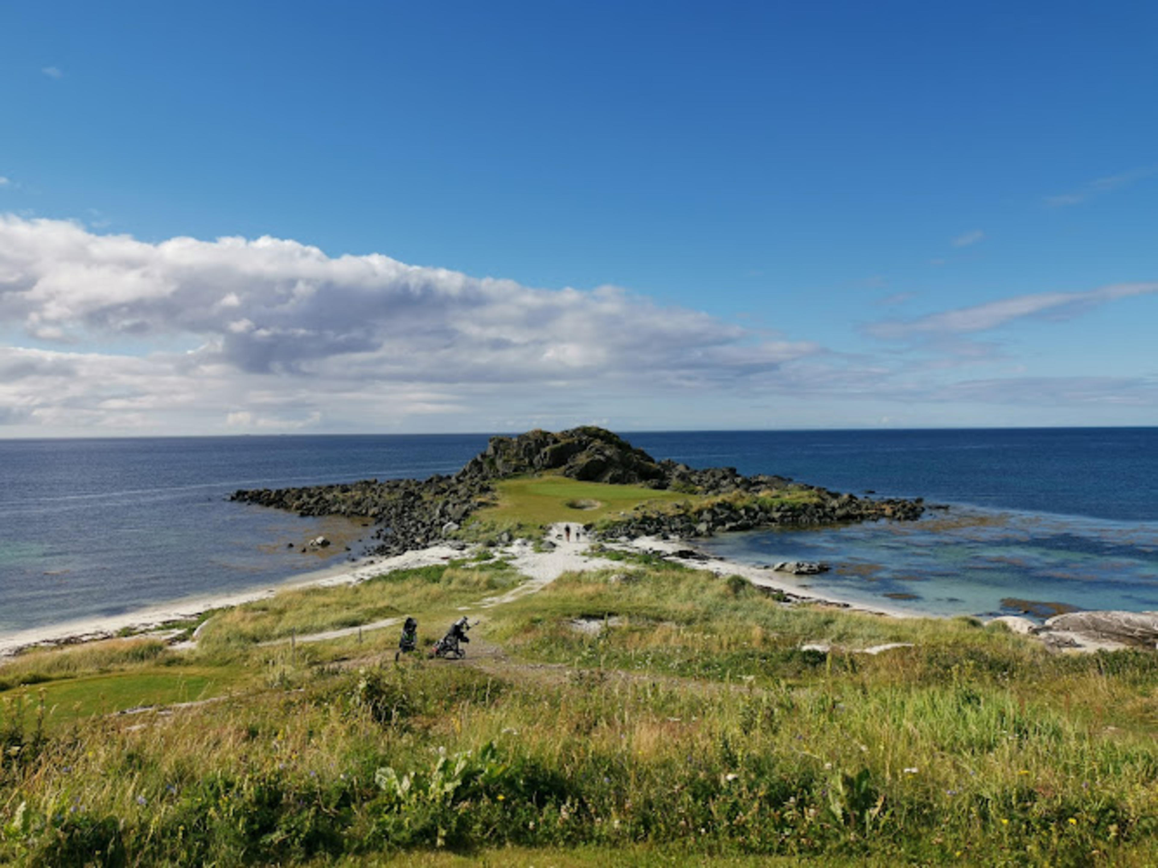 Lofoten Links