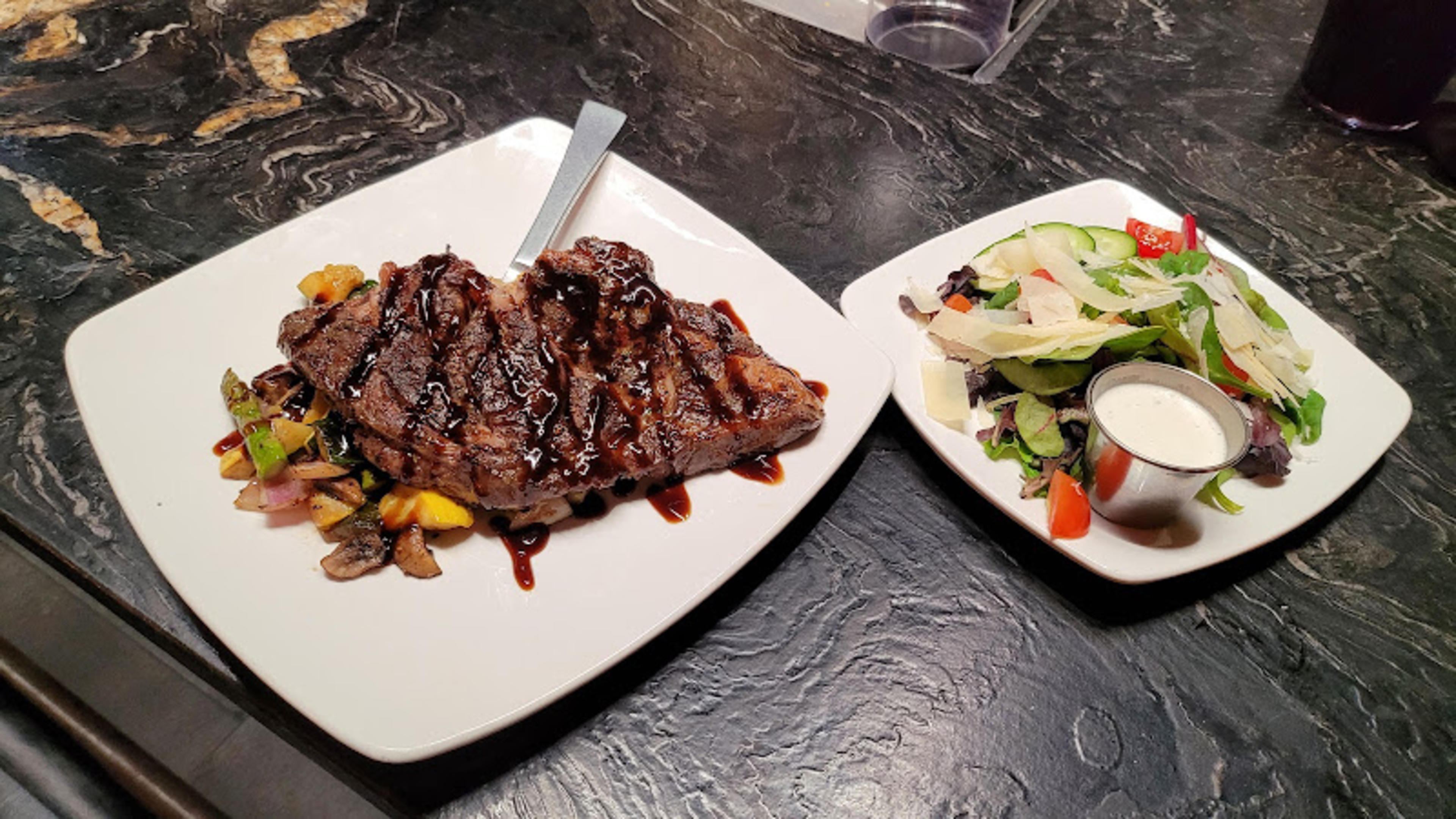 Judd's Downtown - Restaurant, Grill and Bar