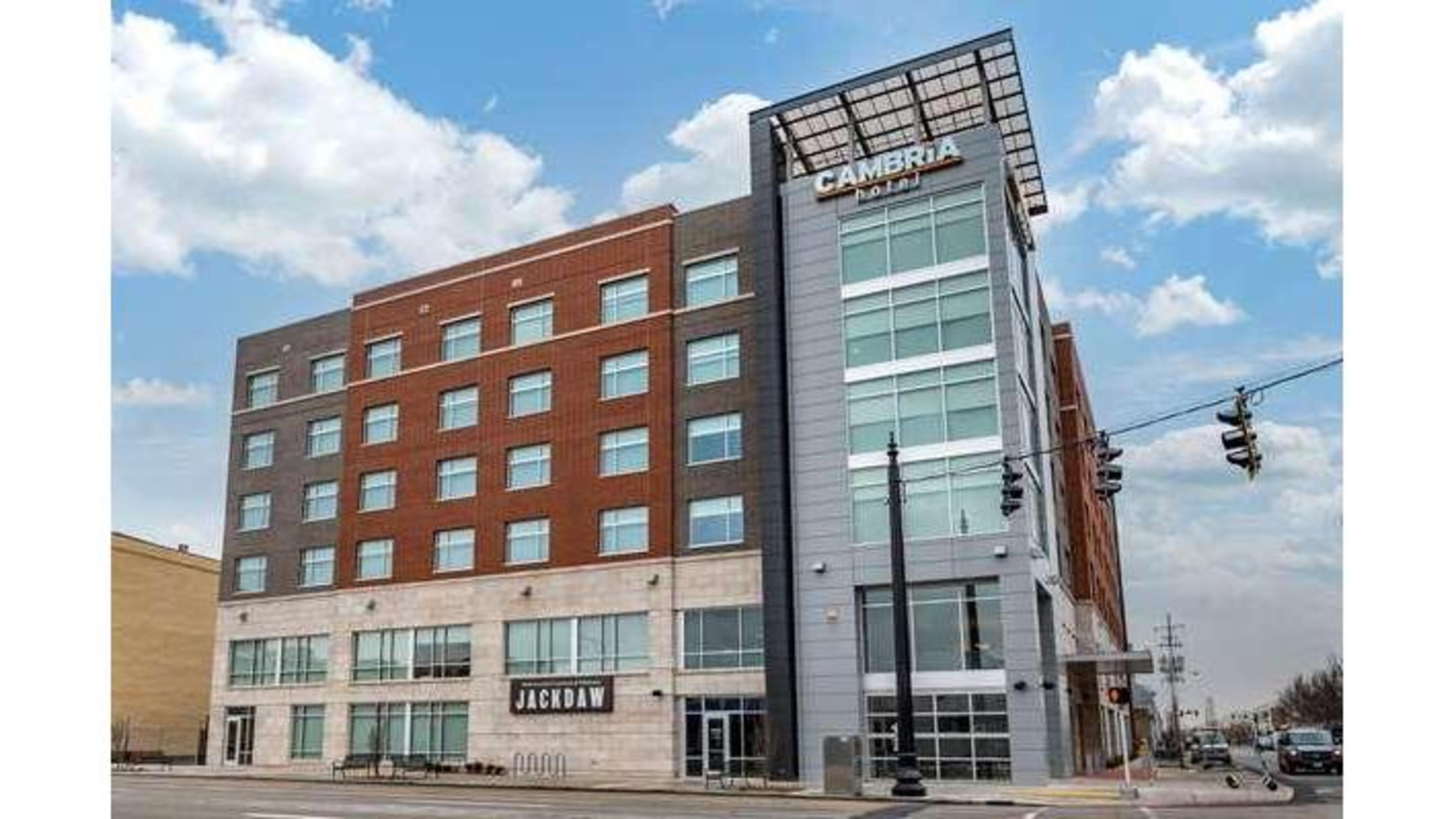 Cambria Hotel Louisville Downtown-Whiskey Row
