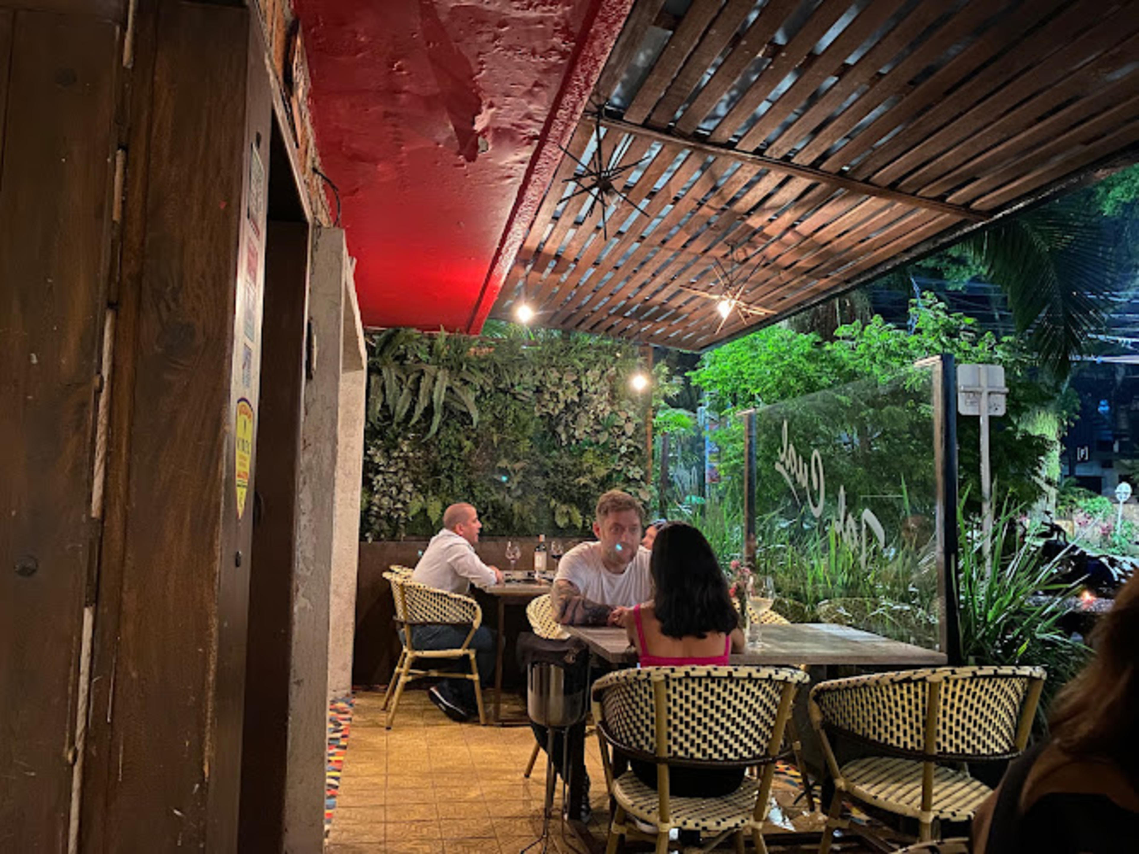 Tal Cual y Mi Ceviche Medellín