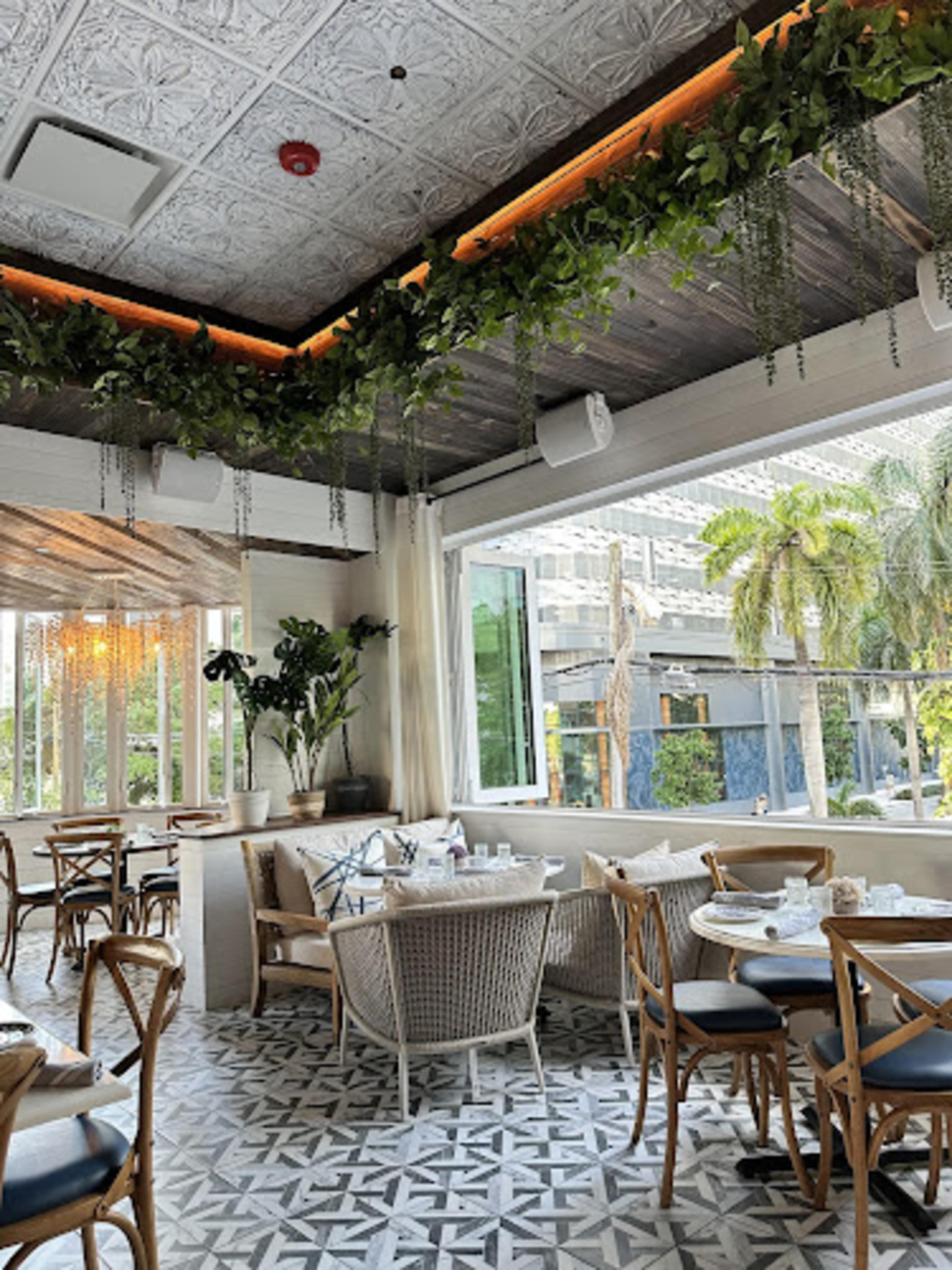The Hampton Social - Brickell Miami