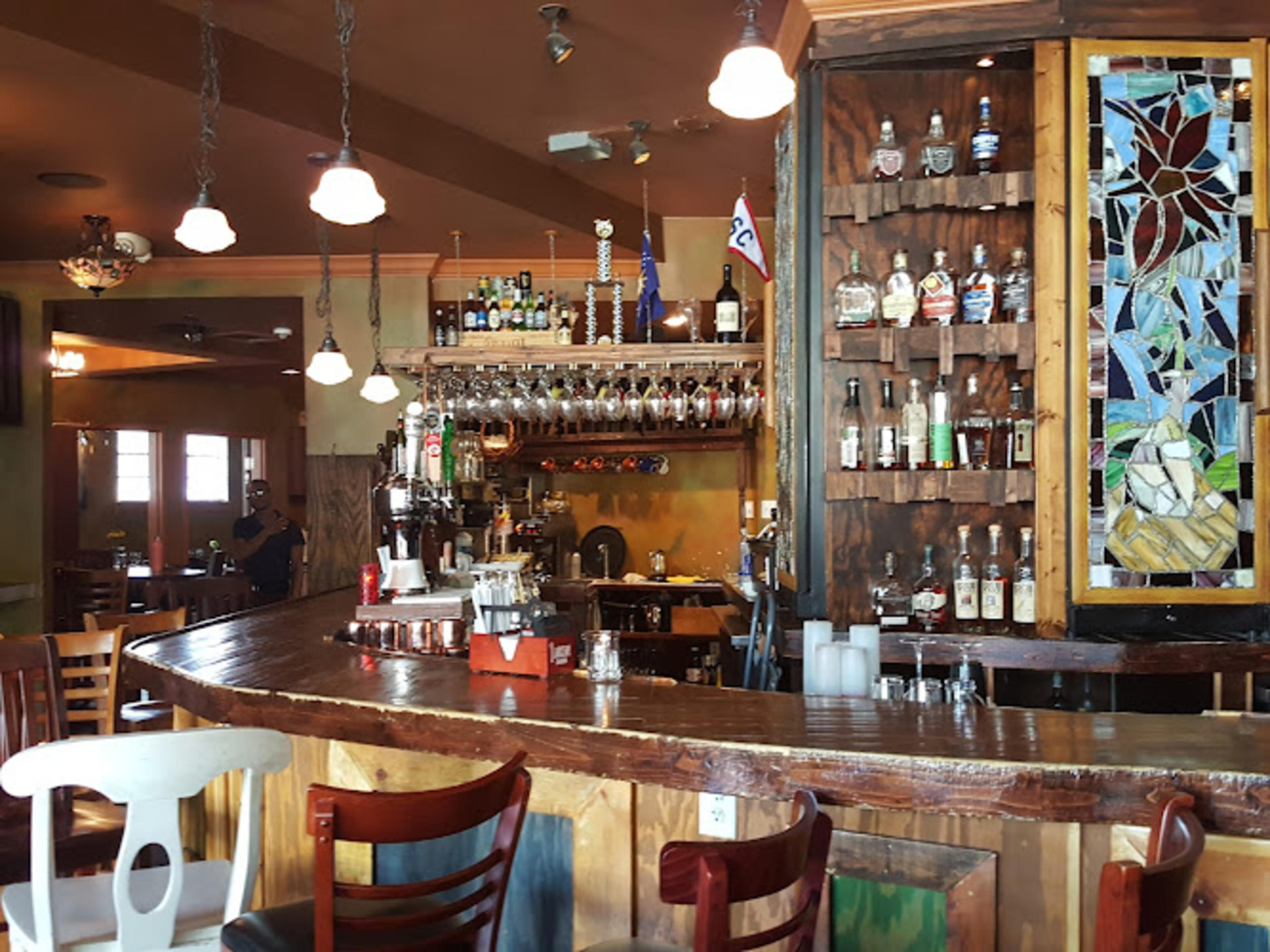 Santiago's Bodega