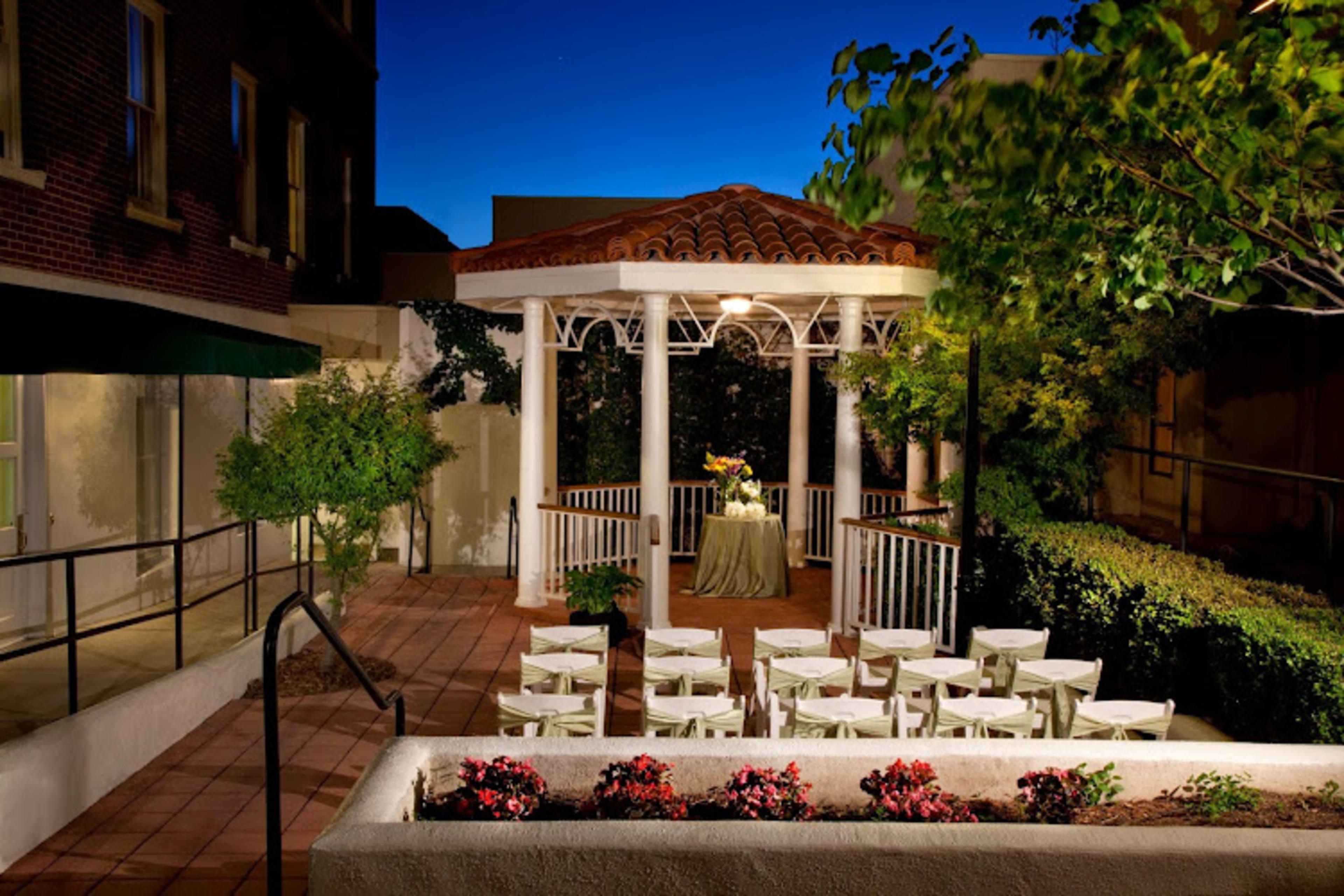 Hassayampa Inn