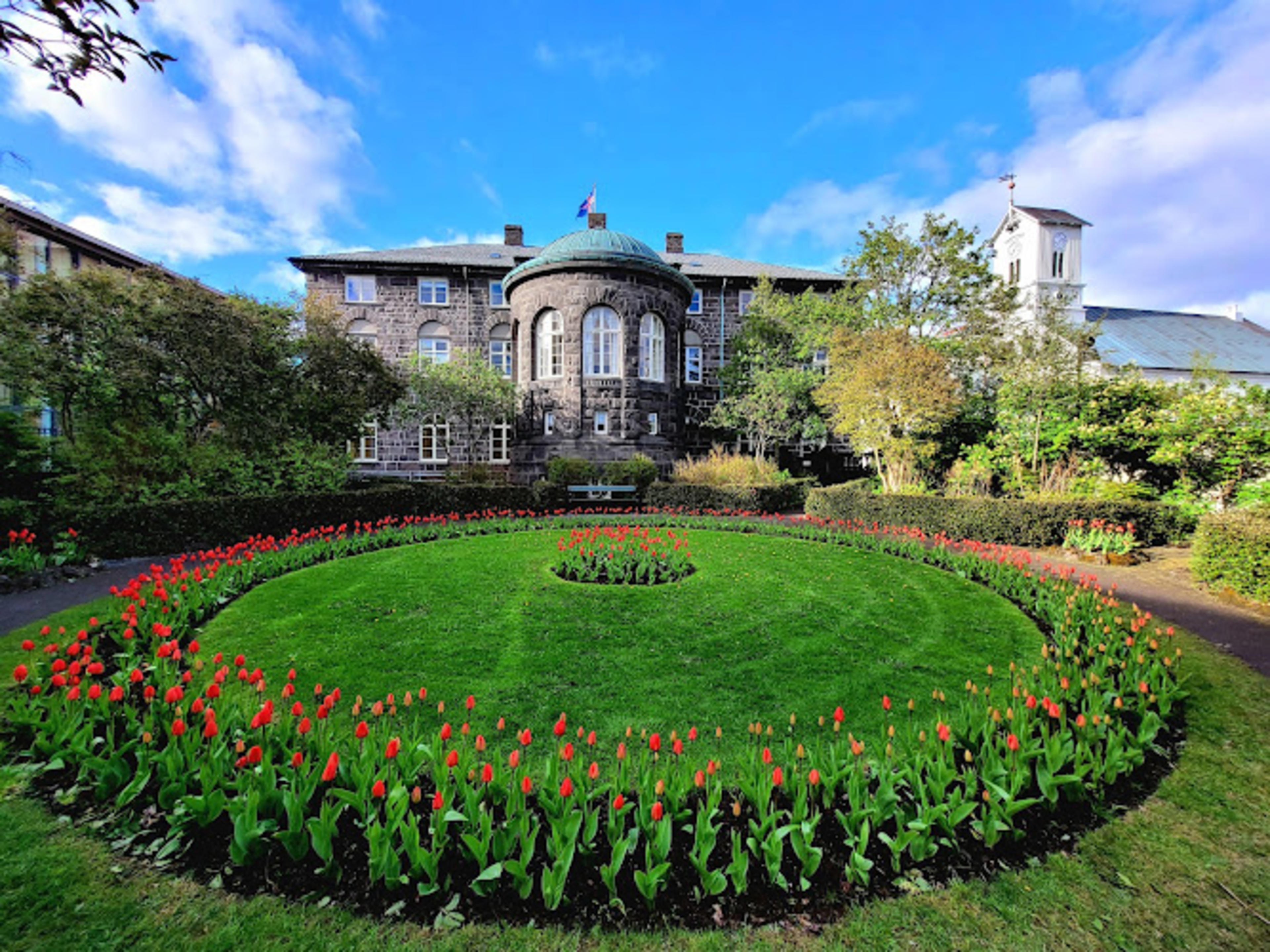 Old Parlament's "Althingi" garden