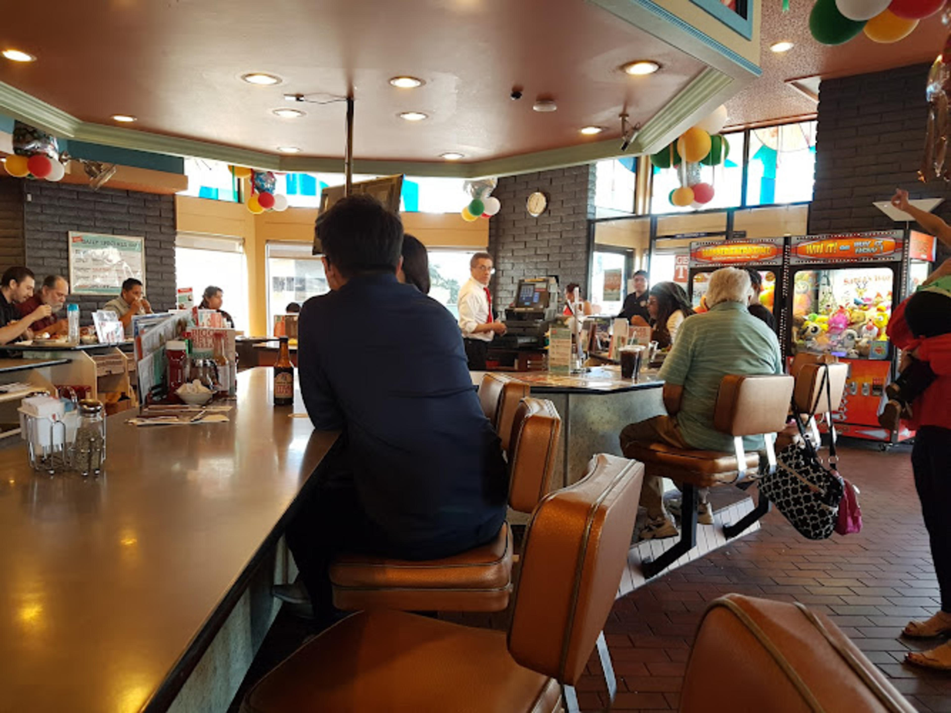 NORMS Restaurant
