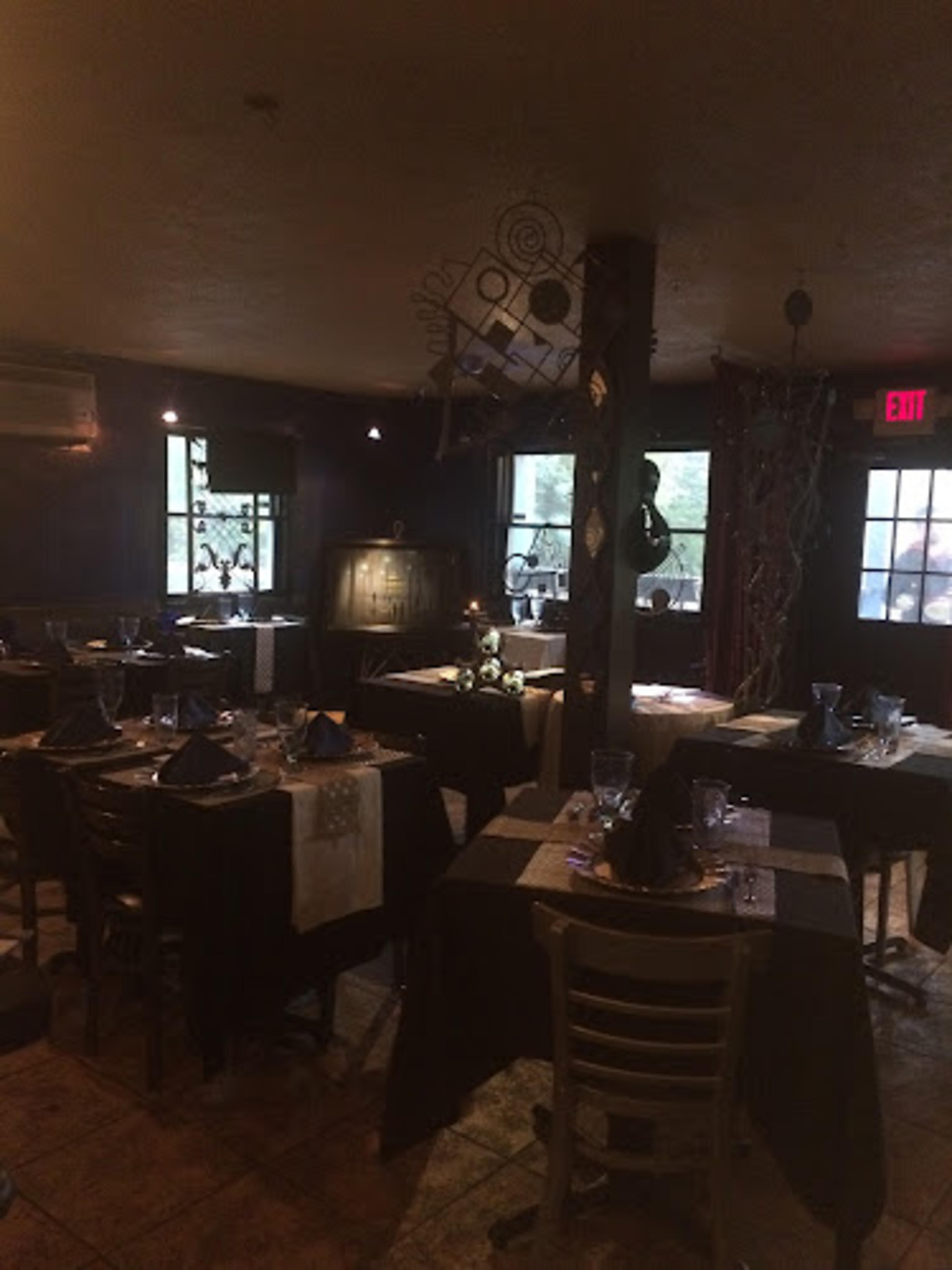 Tangled Up In Blue Restaurant