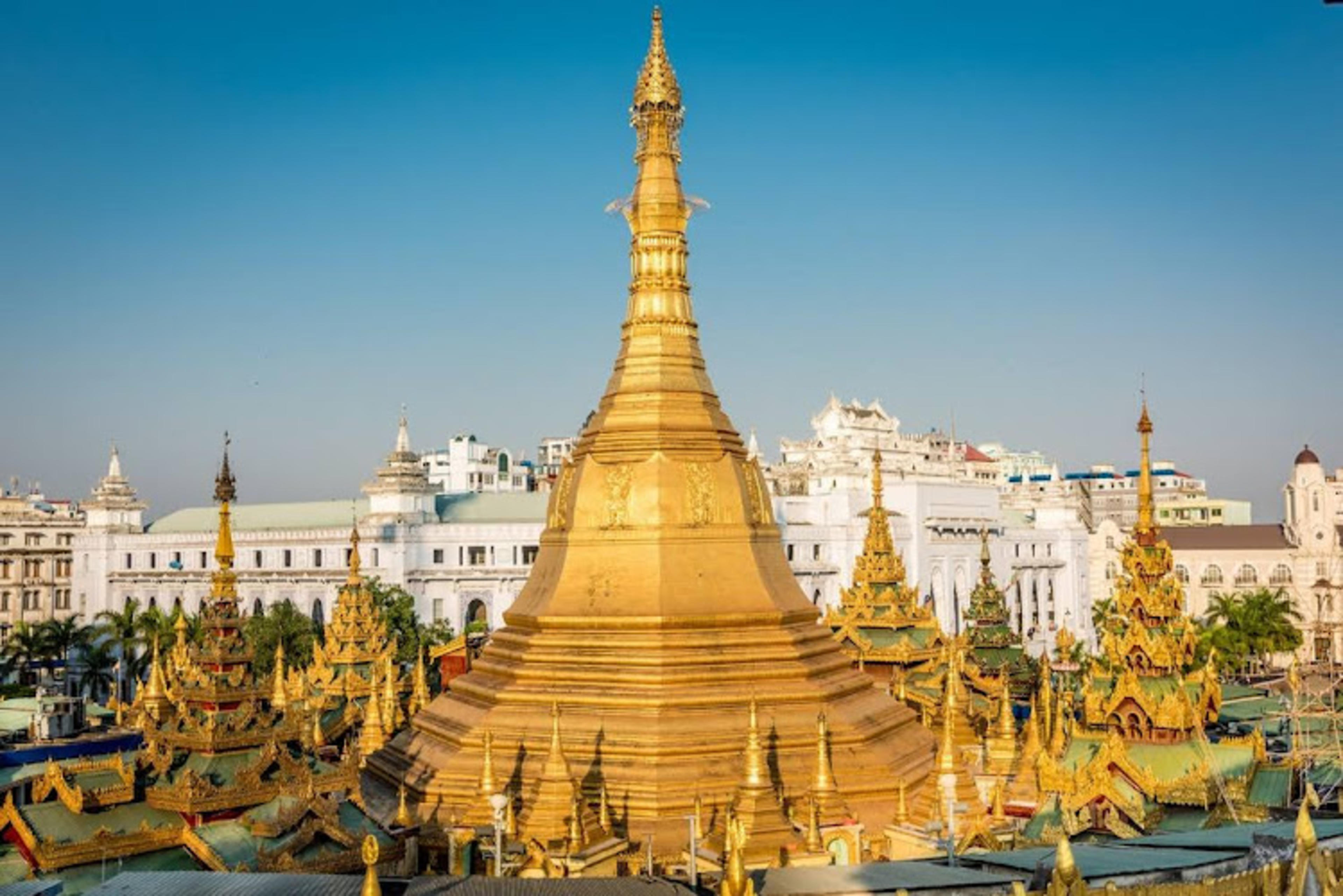 Sule Pagoda