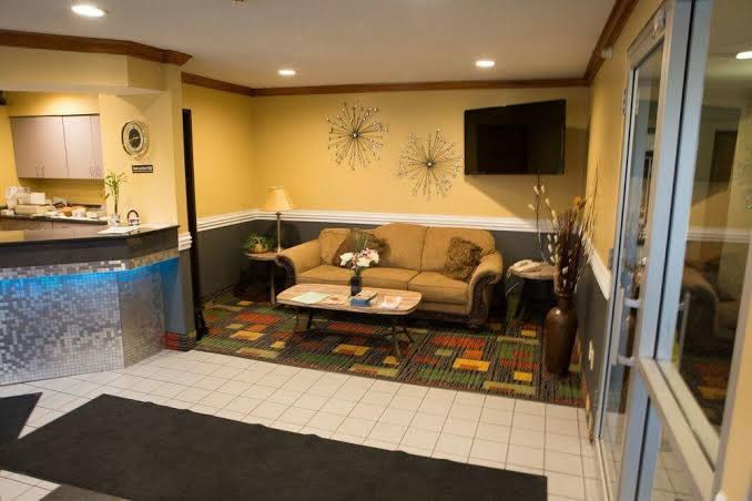 Regency Inn & Suites