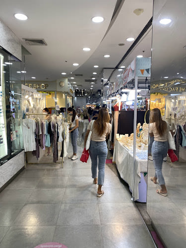 Siam Square One