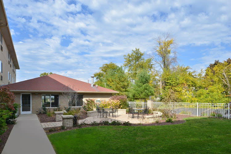 Holiday Inn Express & Suites St. Joseph Lakefront, an IHG Hotel