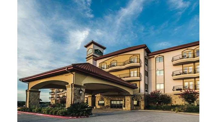 La Quinta Inn & Suites by Wyndham Marble Falls