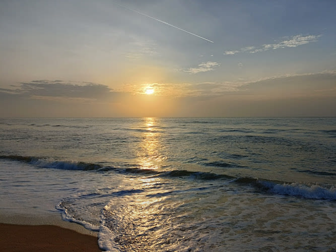Injambakkam Beach