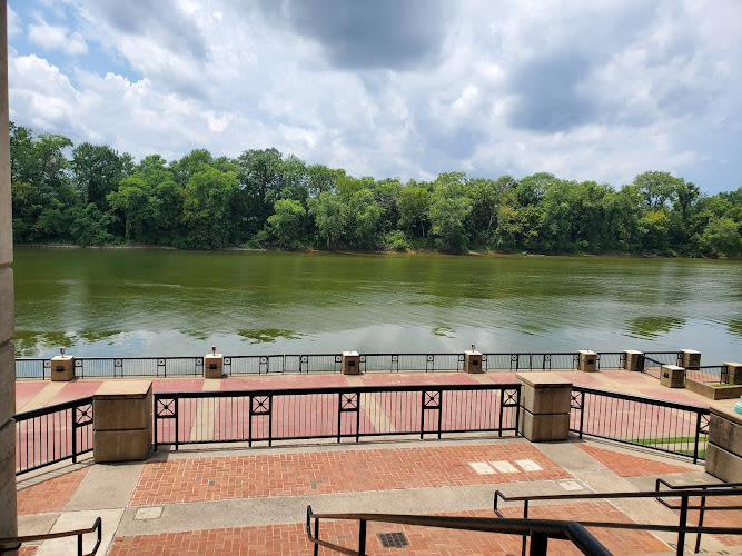 McGregor Park & Cumberland Riverwalk