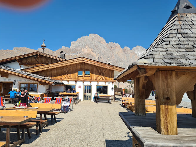 Baita Pramulin Hütte