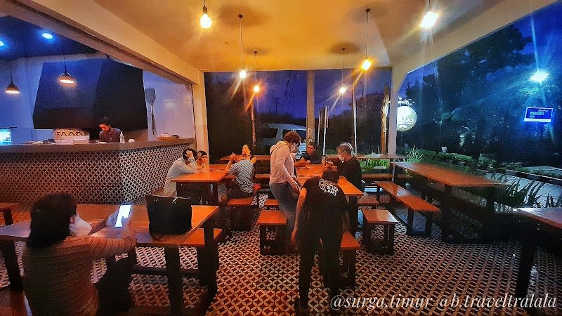 Fellas Pizzeria