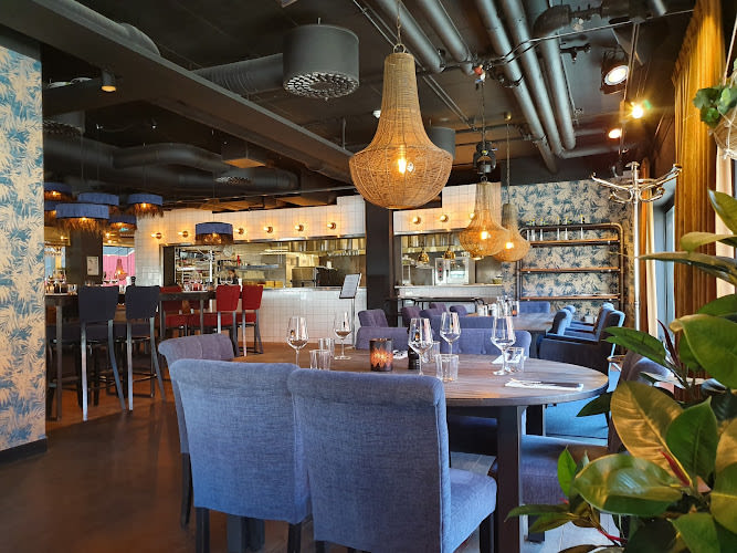 Blackstone Steakhouse