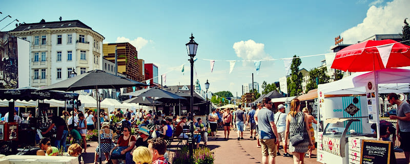 Quarter mile Design Market