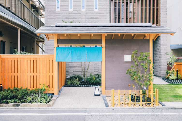 LAZULI Hiroshima Hotel and Lounge
