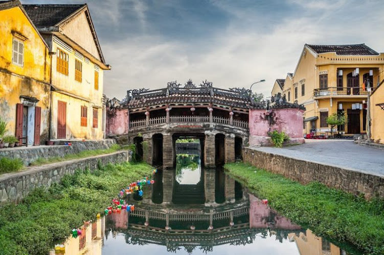 Chùa Cầu