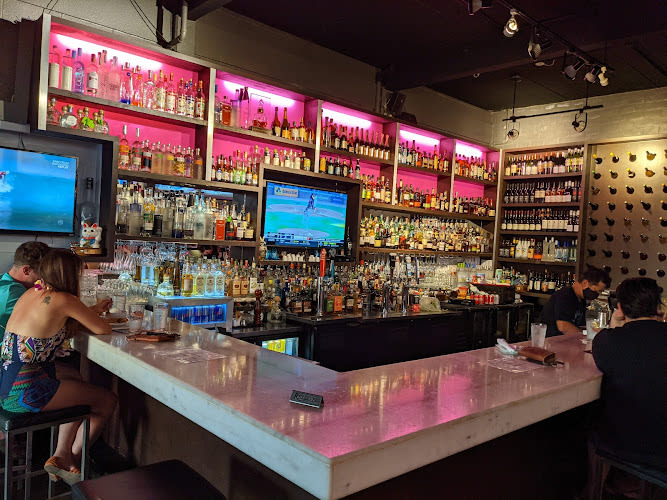 Uncle Bo's Pupu Bar & Grill