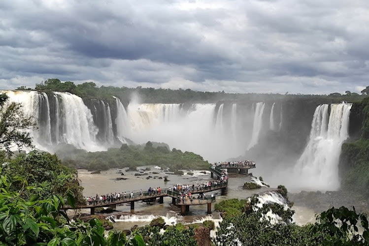 Paseos de Luna Llena en las Cataratas del Iguazú
