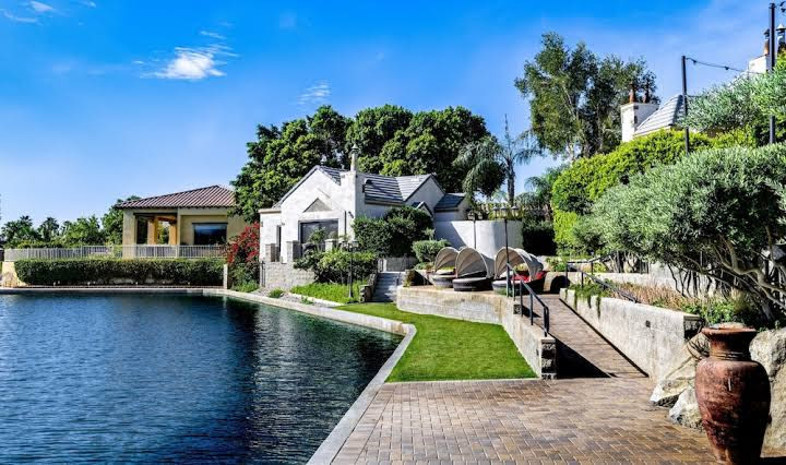 The Chateau at Lake La Quinta