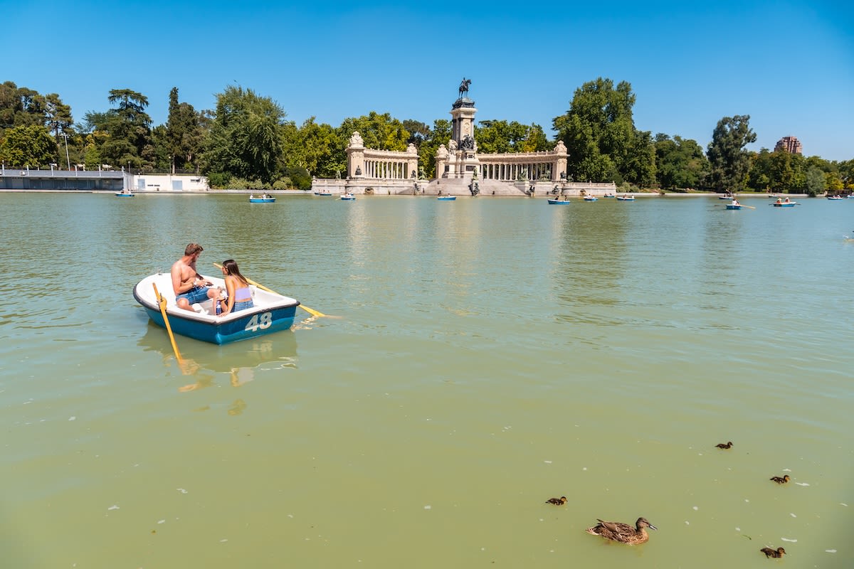 Great Pond of El Retiro