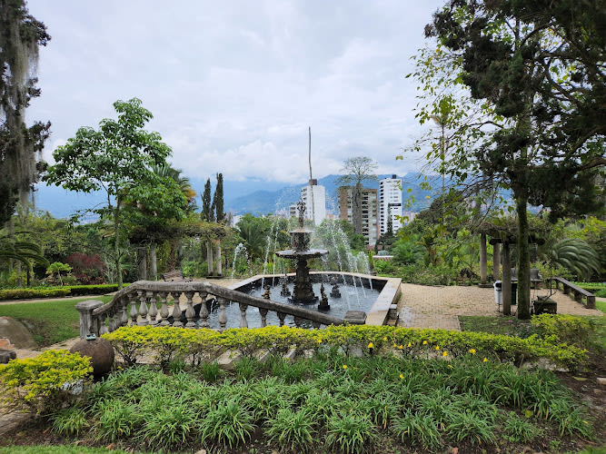 El Castillo Museum and Gardens