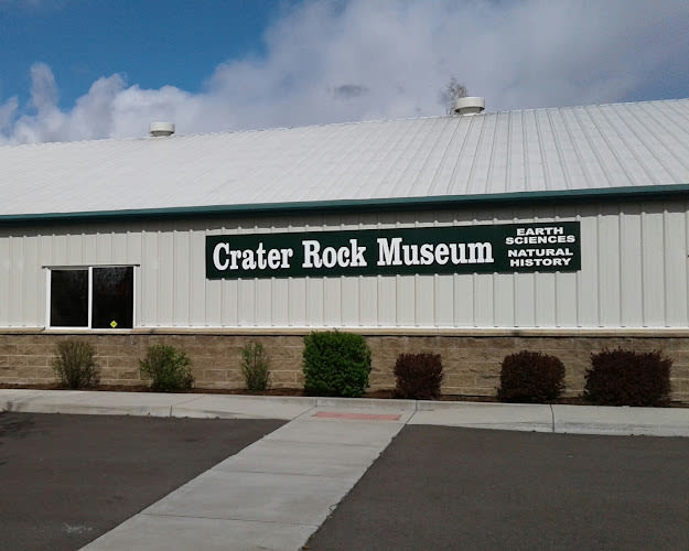 Crater Rock Museum