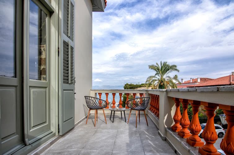 Impero Nafplio Hotel & Suites
