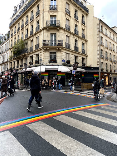 Start Marais shopping