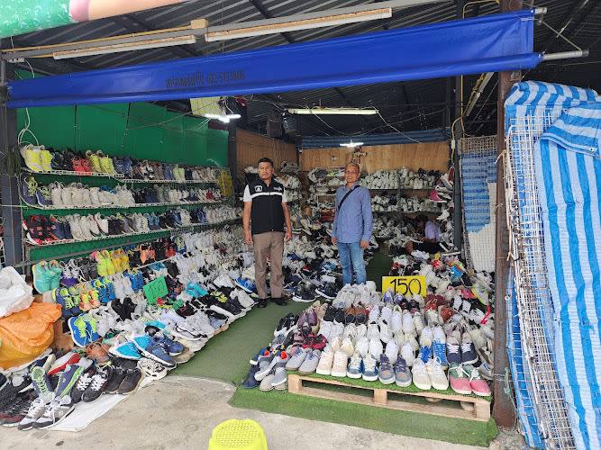 JJ Phuket Market&warehouse