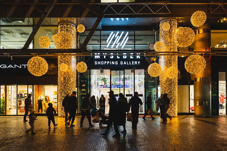 MYSLBEK Shopping Gallery