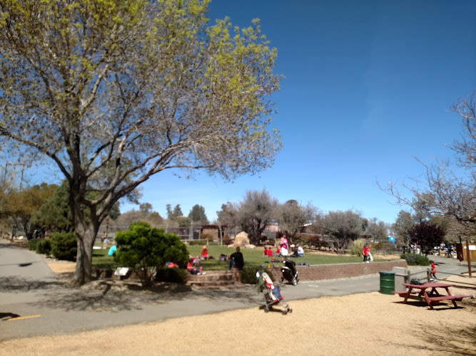 Heritage Park Zoological Sanctuary