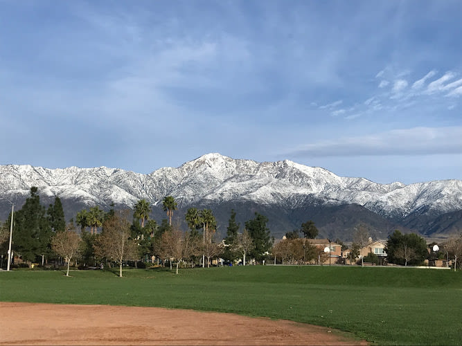 Victoria Arbors Park