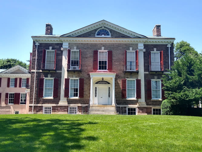 The Highlands Mansion and Gardens