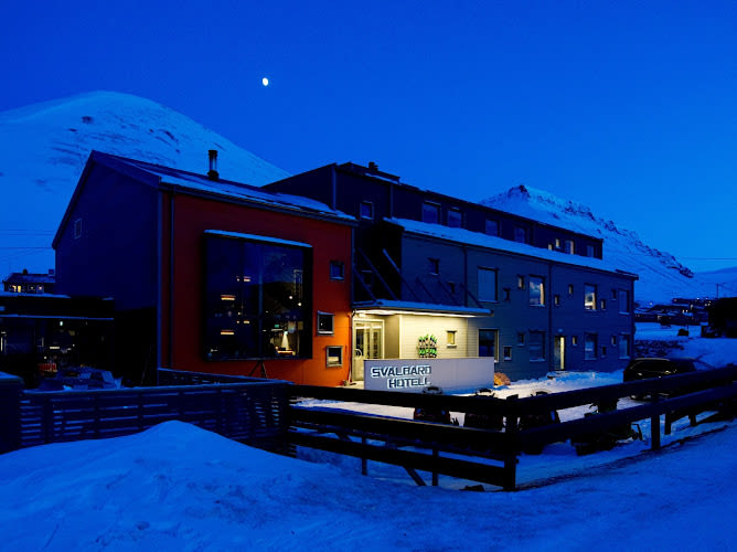 Svalbard Hotell | Polfareren