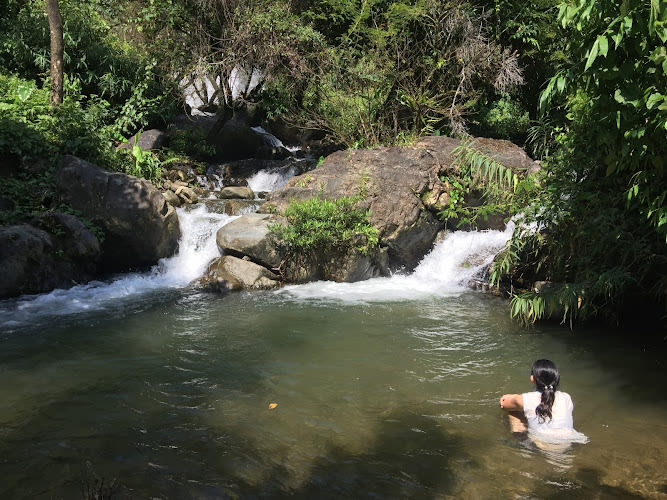 Kaeng Nyui Waterfall