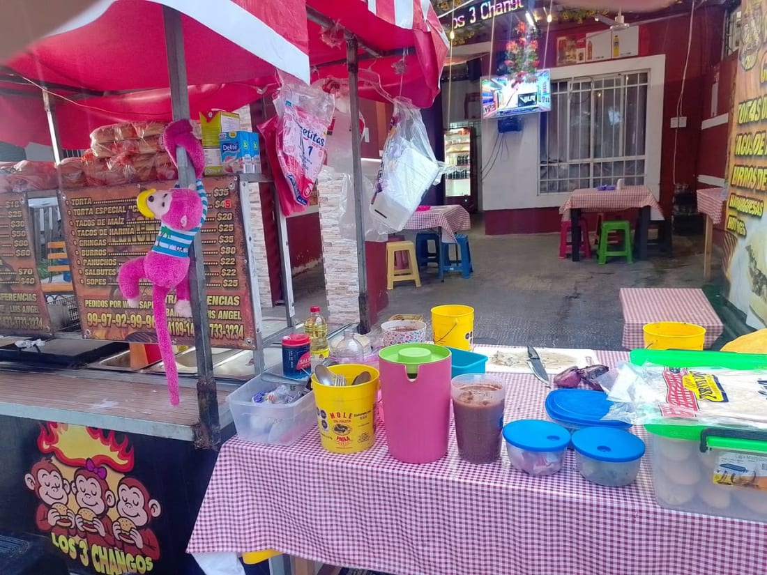 Los 3 Changos - Lonchería con carne asada al carbón