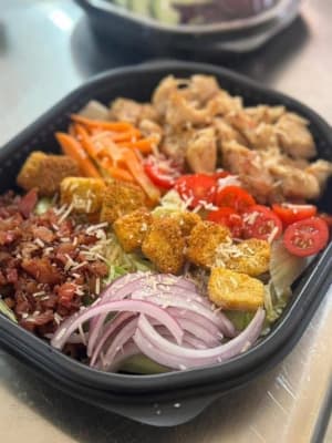 Las mejores ENSALADAS de Ciudad Caucel - Ensaladas frescas